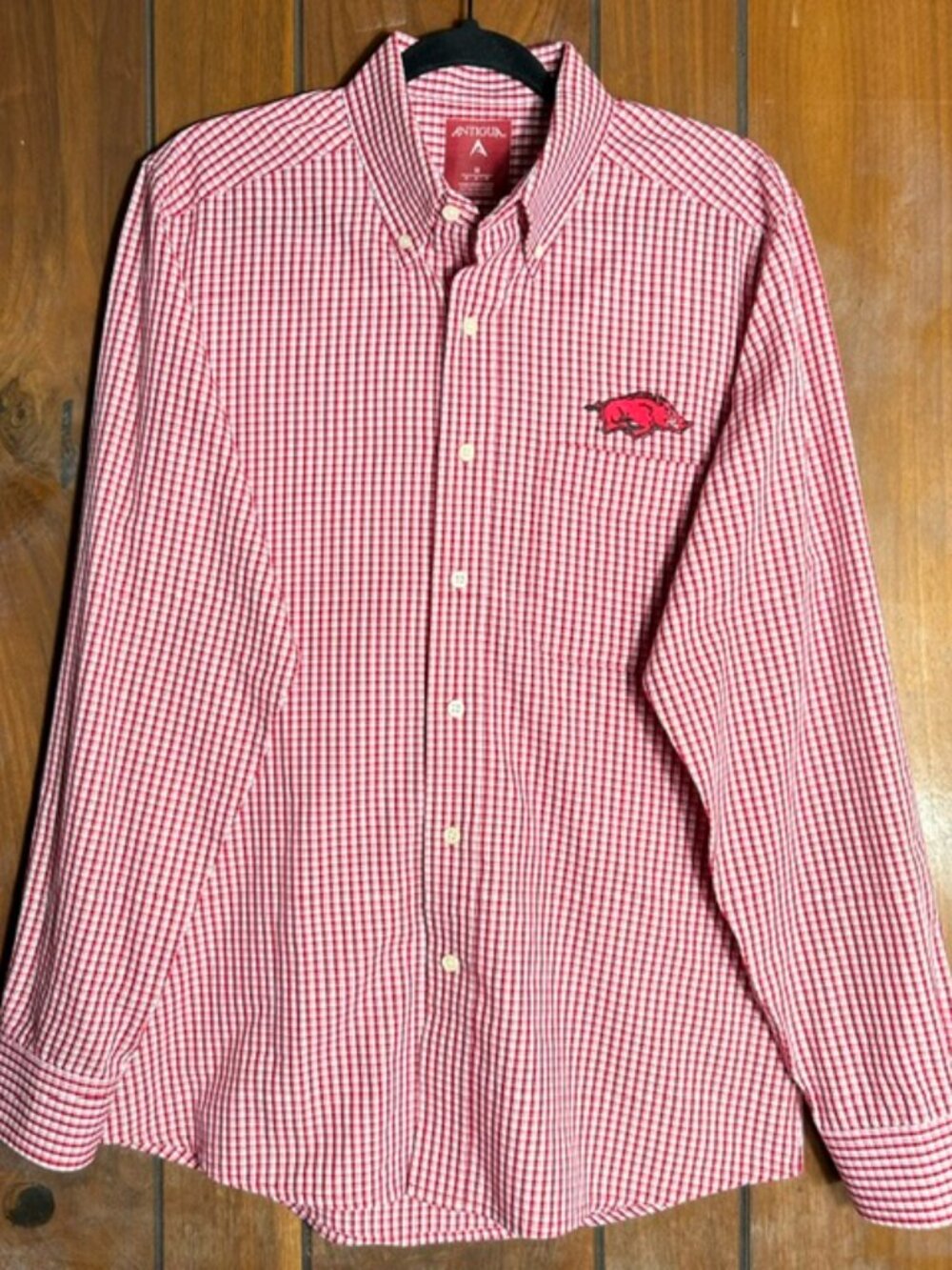 Antiqua Arkansas Razorbacks Button Down Shirt Mens Sz Med Red/White Plaid L/S